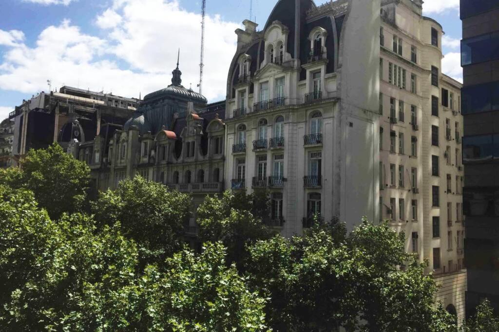 בואנוס איירס Duplex En Centro Historico Y Turistico Sobre Av. De Mayo מראה חיצוני תמונה