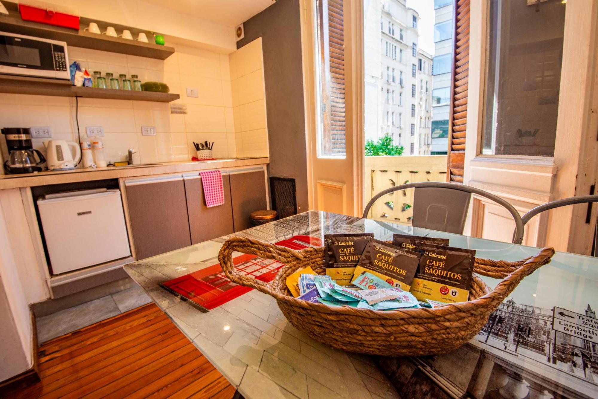 בואנוס איירס Duplex En Centro Historico Y Turistico Sobre Av. De Mayo מראה חיצוני תמונה