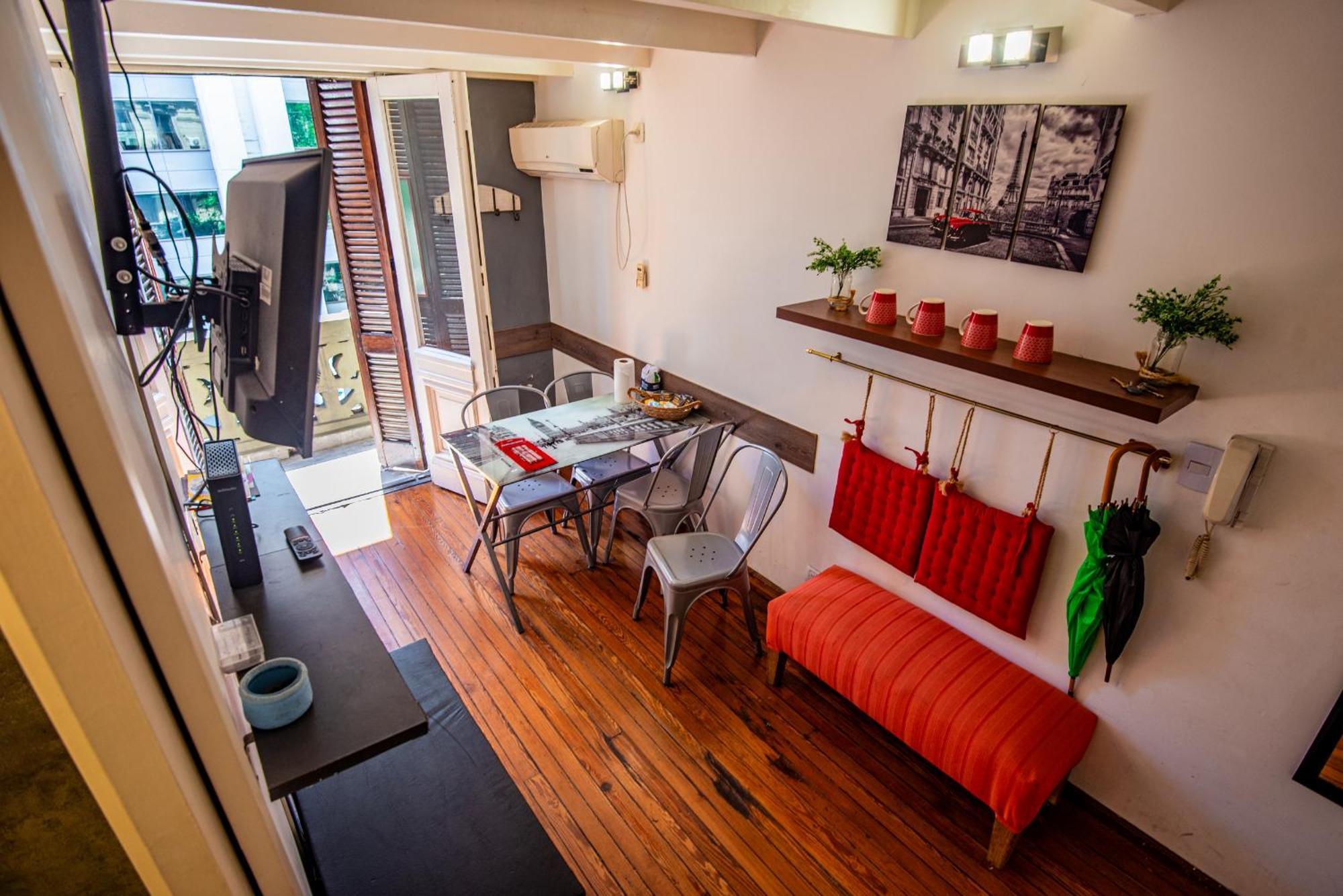 בואנוס איירס Duplex En Centro Historico Y Turistico Sobre Av. De Mayo מראה חיצוני תמונה